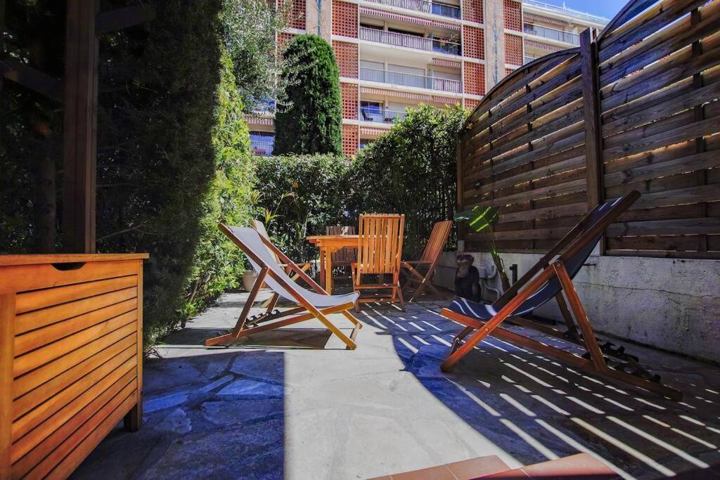 French Riviera: Seafront Apt & Pool Near Monaco Roquebrune-Cap-Martin Exteriör bild